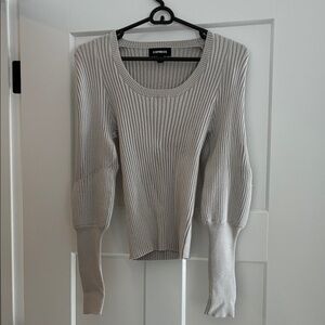 Express Women's Light Gray Shimmer Ribbed Sweater